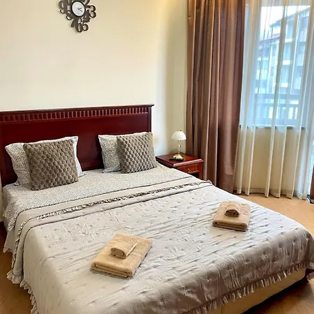 Апартамент Cozy 1br Next To The Gondola By Si *