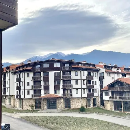 Cozy 1br Next To The Gondola By Si Apartment *